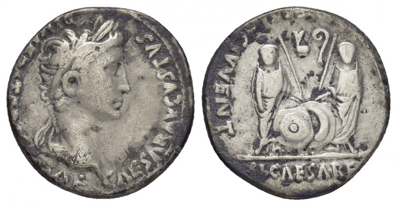 AUGUSTUS.(27 BC-14).Lugdunum.Denarius.

Obv : CAESAR AVGVSTVS DIVI F PATER PATRI...