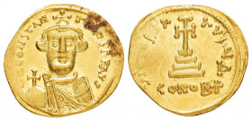 CONSTANS II.(641-668).Constantinople.Solidus. 

Obv : δ N CONSTANTINЧS P P AV.
Crowned and draped bust facing, holding globus cruciger.

Rev : VICTORI...