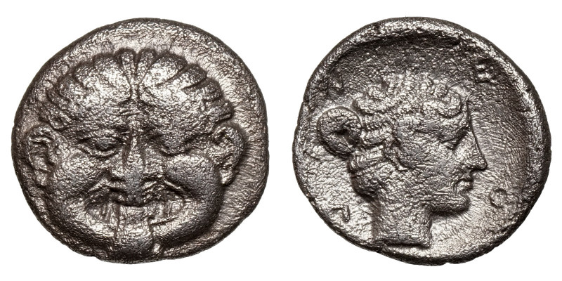 Macedon, Neapolis.
AR Hemidrachm
1,75 g / 13 mm
~ 375-350 BCE
Facing gorgone...