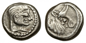 Kolchis, Phasis.
AR Half Siglos / Hemidrachm
2,09 g / 11 mm
~ 425-325 BCE
Archaic female head right / Head of bull right.
HGC 7, 215.
good very ...