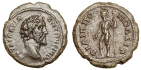 Antoninus Pius (138-161)
AE
4,25 g / 19 mm
Thrace, Philippopolis.
Laureate head right. / Ares standing left, holding shield.
RPC IV online 7445....