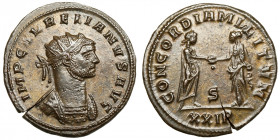 Aurelian (270-275)
AE Antoninianus
3,77 g / 22 mm
Siscia, 274
Radiate and cuirassed bust right / Aurelian standing right, clasping hands with Conc...