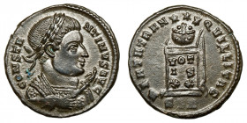 Constantine I. 'The Great' (307/10-337)
AE Follis
3,49 g / 19 mm 
Treveri
Laureate and mantled bust right, holding eagle-tipped sceptre. / Globe o...