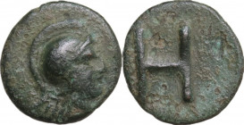 Continental Greece. Peloponnesos, Heraia. AE Dichalkon, c. mid 4th century BC. Obv. Head of Athena right, wearing Attic helmet with crest. Rev. Straig...