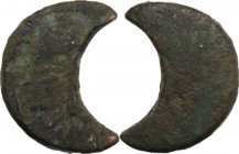 Aes Premonetale. Aes Formatum. AE crescent-shaped Cast Ingot. Etruria (?), 8th-4th century BC. Vecchi ICC p.90, 8. AE. 39.27 g. 37.00 mm. R. Rare and ...