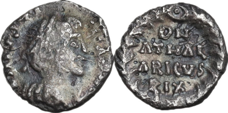 Ostrogothic Italy, Athalaric (526-534). AR Quarter Siliqua, struck in the name o...