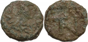 Justinian I (527-565). AE Nummus. Rome mint. Struck circa 542. Obv. Diademed, draped, and cuirassed bust right. Rev. Justinian monogram. D.O. 372; MIB...