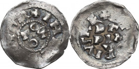 Pavia. Ottone I e Ottone II (962-967). Denaro. CNI 1/12; MIR (Lombardia, zecche) 828; Limido-Fusconi 15. AG. 1.43 g. 18.00 mm. Patina riposata. BB+.