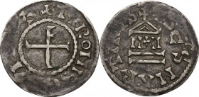 France. Tours (abbay of St. Martin). Denier, late 10th-early 11th centuries. MEC 1, 256; Duplessy (feod.) 408; PdA 1622-4. AR. 1.34 g. 21.00 mm. VF.