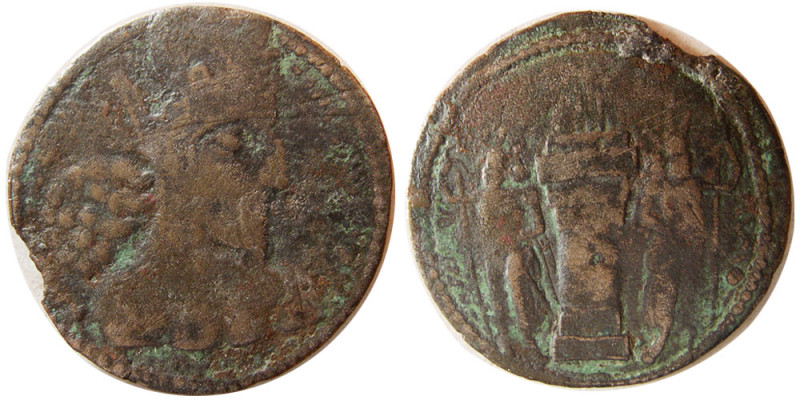 SASANIAN KINGS. Shapur I, (240-270 AD). Billon drachm (3.27 gm; 25 mm). Standard...