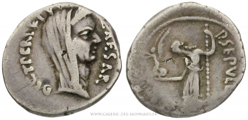 JULES CÉSAR (49-44 av. J.-C.), Denier frappé à Rome en 44 av. J.-C., (Argent - 3...