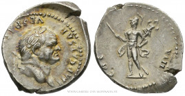 VESPASIEN (69-79), Denier frappé à Rome vers 77-78, (Argent - 3,36 g - 20,5 mm - 6h)
A/ IMP. CAESAR - VESPASIANVS. Tête laurée de Vespasien à droite....
