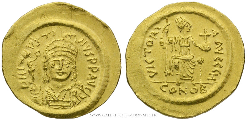 JUSTIN II (565-578), Solidus frappé à Constantinople, (Or - 4,43 g - 21,3 mm - 6...