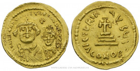 HÉRACLIUS et HÉRACLIUS CONSTANTIN (613-630), Solidus frappé à Constantinople, (Or - 4,47 g - 22,3 mm - 7h)
A/ DDNN HERACLIVS ET HERA CONST PP A. Les ...