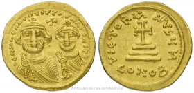 HÉRACLIUS et HÉRACLIUS CONSTANTIN (613-630), Solidus frappé à Constantinople, (Or - 4,47 g - 20,4 mm - 6h)
A/ DDNN HERACLIVS T ET HERA CONST PP A. Le...