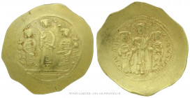 ROMAIN IV (1068-1071), Nomisma Histaménon frappé à Constantinople, (Or - 4,37 g - 27 mm - 6h)
A/ Michel VII debout de face tenant le labarum et l'aka...
