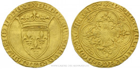 PROVENCE - COMTÉ DE PROVENCE, Louis II (1384-1417), Écu d'or de Provence, 2e type, frappé à Avignon entre 1384 et 1388, (Or - 3,93 g - 28,5 mm - 12h)...