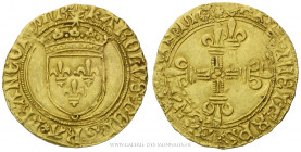 CHARLES VIII (1483-1498), Écu d'or au soleil 1ère émission de 1483 Bordeaux, (Or - 3,44 g - 26,9 mm - 5h)
A/ (Nef) KAROLVS. DEI. GRA. FRANCORVM. R.
...