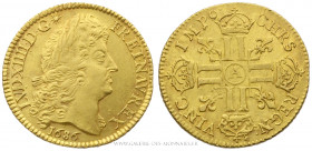 LOUIS XIV (1643-1715), Louis à la perruque et aux huit L 1686 A Paris, (Or - 6,73 g - 24,1 mm - 6h)
A/ Tête laurée du Roi à droite.
R/ Croix cantonn...