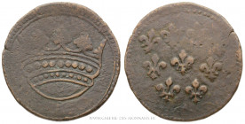 RÉUNION ET MAURICE, ILES DE FRANCE ET BOURBON, 2 Sols non daté (1721-1723) frappé à Pondichéry, (Bronze - 9,46 g - 29,9 mm - 12h)
A/ Couronne à 9 glo...