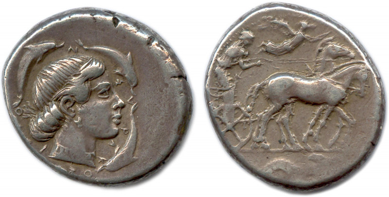 SICILE - SYRACUSE Règne de Hiéron Ier et Thrasybule 478-467
Tête de la nymphe Ar...