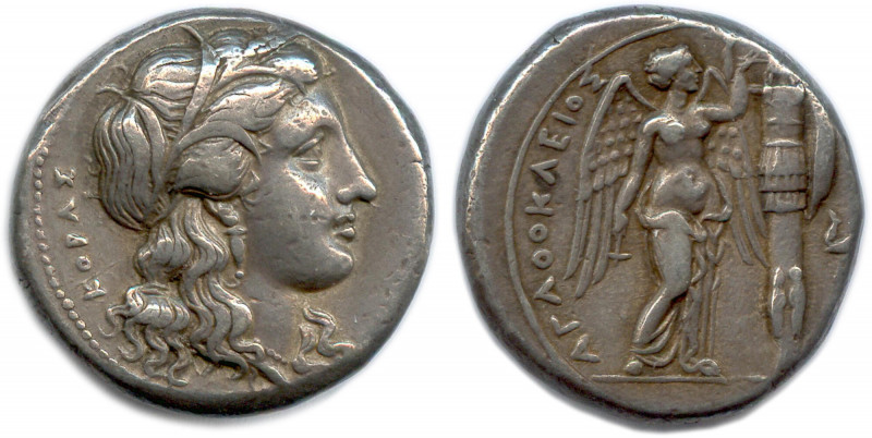 SICILE - SYRACUSE Règne d'Agathoclès 317-289
Tête de Perséphone à droite couron...