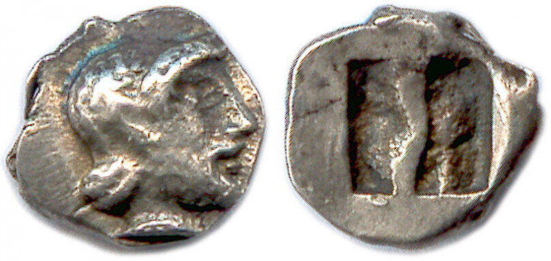MASSALIA , type du Trésor d'Auriol 495-460
Tête casquée à droite. Collier de pe...