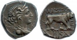 MASSALIA 220-49
♦ Brenot 92 et ss
Drachme d'argent. 
B/MAΣΣA. 
E devant le lion. À l'exergue, HKΔ (2,67 g) 
Très beau.