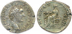 ANTONIN LE PIEUX Titus Aurelius Antoninus 138-161
ANTONINVS AVG PIVS P P IMP II. Sa tête laurée à droite. 
R/. TR P XX COS IIII. Santé assise à gauche...