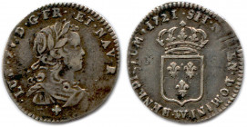 LOUIS XV 1715-1774
Buste jeune lauré et cuirassé. Trèfle, marque de réformation. 
R/. Écu de France couronné. Carreau, marque de Claude François Hardy...