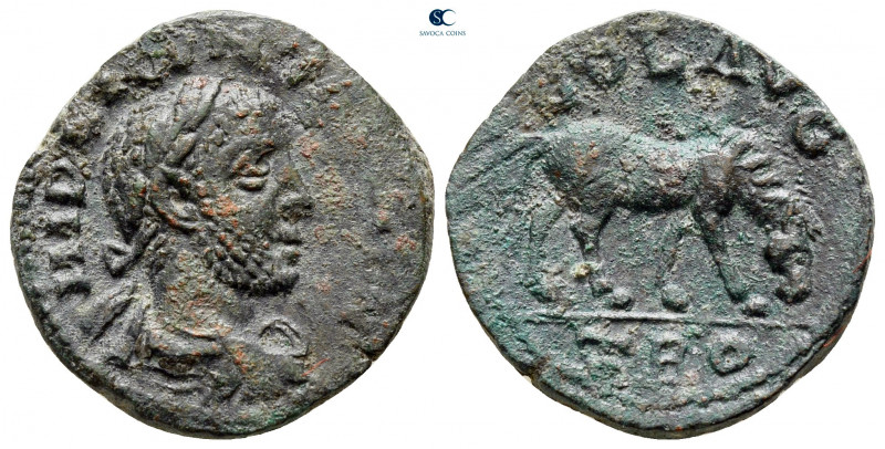 Troas. Alexandreia. Valerian I AD 253-260. 
Bronze Æ

21 mm, 5,88 g



ve...