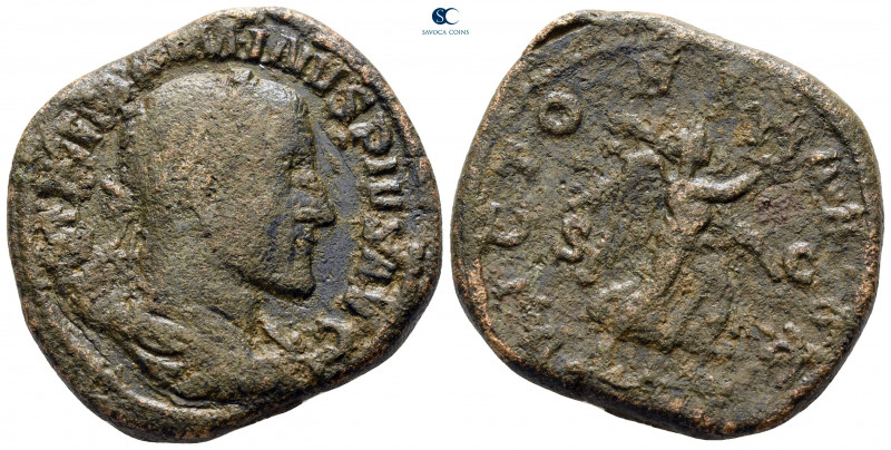 Maximinus I Thrax AD 235-238. Rome
Sestertius Æ

32 mm, 21,98 g



fine