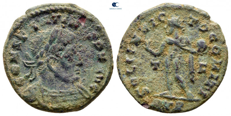 Constantine I the Great AD 306-337. Arelate (Arles)
Follis Æ

19 mm, 3,21 g
...