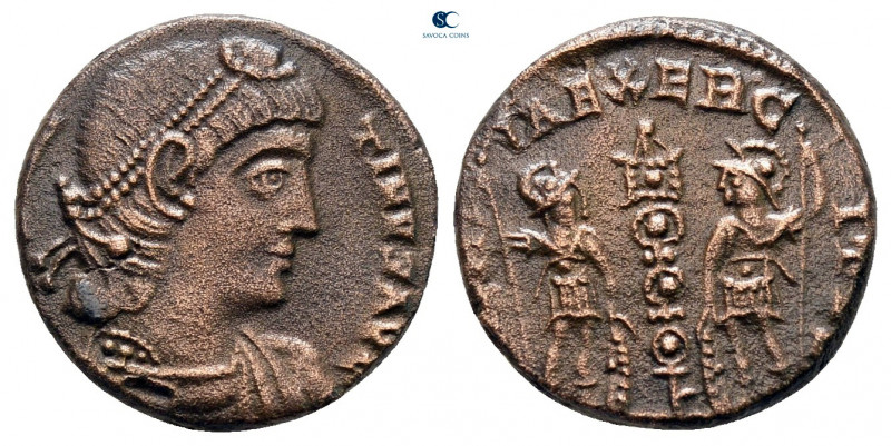 Constantine I the Great AD 306-337. Uncertain mint
Follis Æ

12 mm, 2,00 g
...