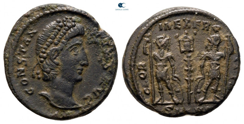 Constantius II AD 347-361. Nicomedia
Follis Æ

15 mm, 2,44 g



very fine...