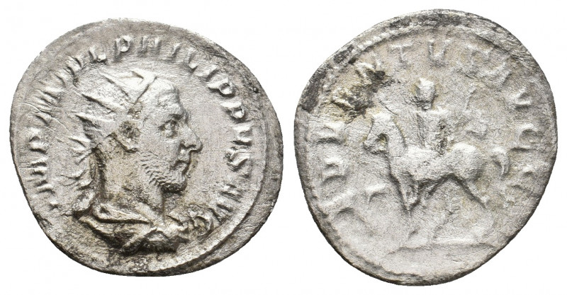 PHILIP I THE ARAB, 244-249 AD. AR, Antoninianus. Antioch. 2.71 g. 23 mm.