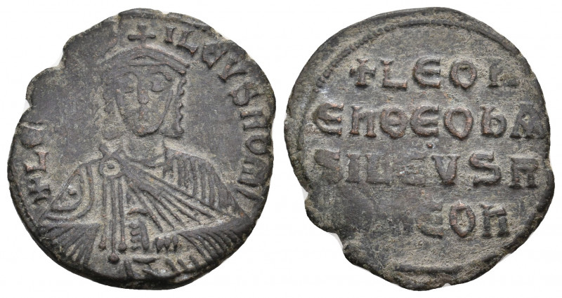 LEO VI THE WISE, 886-912 AD. AE, Follis. Constantinople. 5.23 g. 25.20 mm.