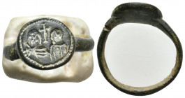 ANCIENT BYZANTINE BRONZE RING (11th-13th. CENTURY AD)
Condition : See picture. No return.
Weight : 7.03 g
Diameter: 28.20 mm