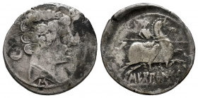 Sekobirikes. Denarius. 120-30 BC. Saelices (Cuenca). (Abh-2169). Anv.: Male head right, crescent and pellet behind, iberian letter S below. Rev.: Hors...