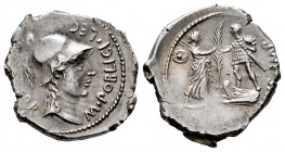 Pompeius Magnus. Cn. Pompeius Magnus y M. Poblicius. Denarius. 46-45 BC. Hispania. (Ffc-3). (Craw-469/e). (Cal-1147). Anv.: M. POBLICI. LEO. (PRO). PR...
