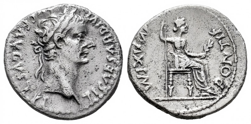 Tiberius. Denarius. 14-37 AD. Lugdunum. (Ric-30). (Bmcre-48). (Seaby-16a). Anv.:...