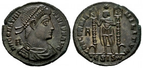 Constantius II. Follis. 350 AD. Siscia. (Ric-280). (LRBC-1167). Anv.: D N CONSTANTIVS P F AVG Pearl-diademed, draped and cuirassed bust to right; in f...