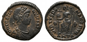 Gratian. Centenionalis. 378-383 AD. Antioch. (Ric-50a.2). (LRBC-2668). Anv.: D N GRATIANVS P F AVG, pearl-diademed, draped and cuirassed bust to right...