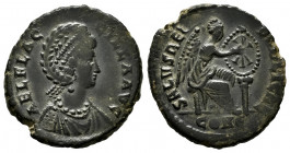 Aelia Flacilla. Follis. 383-386 AD. Constantinople. (Ric-55.5). (LRBC-2149). Anv.: AEL FLACCILLA AVG, diademed and draped bust to right. Rev.: SALVS R...