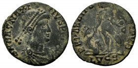 Magnus Maximus. Maiorina. 383-388 AD. Lugdunum. (Ric-32). Anv.: D N MAG MAXIMVS P F AVG. Diademed, draped and cuirassed bust right. Rev.: REPARATIO RE...