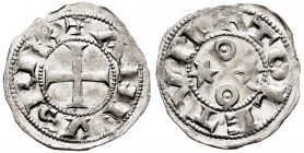 Kingdom of Castille and Leon. Alfonso VI (1073-1109). Dinero. Toledo. (Bautista-9.2). Ve. 1,13 g. Pellet in every roundel on reverse. Almost XF. Est.....