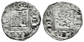Kingdom of Castille and Leon. Alfonso XI (1312-1350). Noven. Leon. (Bautista-485.1). Ve. 0,79 g. L below the castle. Roundel above right tower and bef...