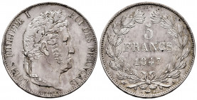 France. Louis Philippe I. 5 francs. 1847. Paris. A. (Km-749.1). (Gad-678a). Ag. 24,99 g. Toned. Almost XF. Est...180,00. 

Spanish Description: Fran...