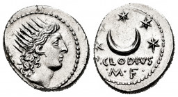 Claudia. P. Claudius M.f. Turrinus. Denarius. 42 BC. Rome. (Ffc-568). (Craw-494/21). (Cal-427). Anv.: Radiate head of Sol right, quiver behind. Rev.: ...