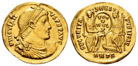 Jovian. Solidus. 363-364 AD. Antioch. (Ric-223). (Depeyrot-18/2). Anv.: D N IOVIANVS P E P AVG. Pearl-diademed, draped and cuirassed bust right. Rev.:...